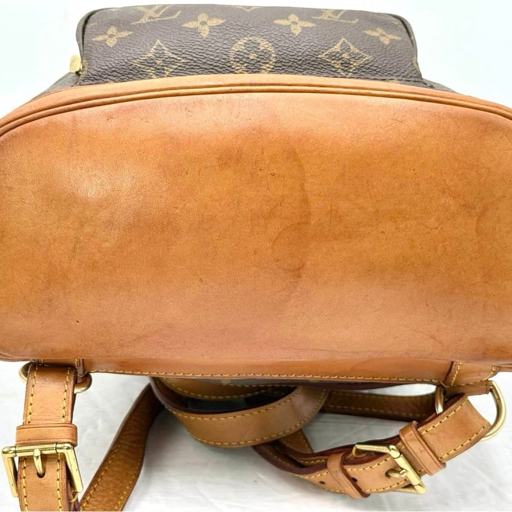 Louis Vuitton Classic Monogram Tan Backpack MM - Picture 12 of 16